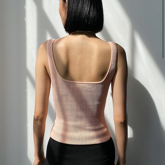 SOLD - Aritzia Babaton Light Pink Sculpt Knit Long Tank Size XXS - Picture 9 of 10